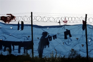 Μικροσυμπλοκές και στον Πειραιά μεταξύ προσφύγων και μεταναστών