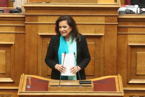 Μπακογιάννη: Υπέρ μίας κάλπης στην προανακριτική για Novartis