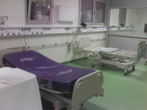 Σε καταστολή παραμένει ο 52χρονος επιχειρηματίας