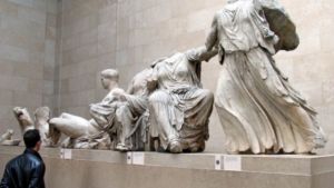 «Τα γλυπτά του Παρθενώνα ζωντάνεψαν»: Περίεργες ιστορίες των φυλάκων Βρετανικού Μουσείου