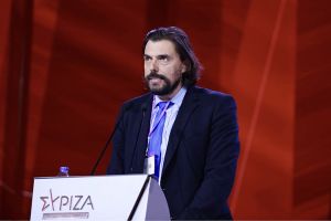 Π. Παππάς: Η παραίτηση του Όθωνα Ηλιόπουλου ανοίγει τον δρόμο ώστε ο Στέφανος Κασσελάκης να εκπροσωπήσει το κόμμα στην Βουλή