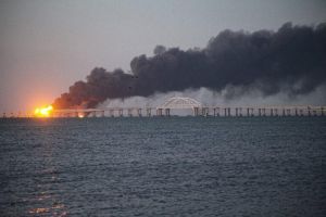 Ρωσική Άμυνα: Καταστράφηκαν 3 ουκρανικά ναυτικά drone στην Κριμαία