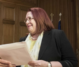 Στην Επιτροπή Θεσμών θα καταθέσει η Γενική Επιθεωρήτρια Δημόσιας Διοίκησης