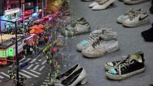 Νότια Κορέα: Τα χαμένα αντικείμενα από το σημείο της τραγωδίας προκαλούν πόνο και οργή για τον άδικο χαμό