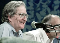 Απογοητευμένος ο Τσόμσκι από τον Ομπάμα