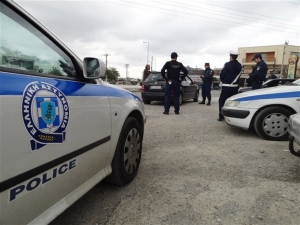 Eκρηξη σε λέσχη μοτοσικλετιστών στο Κορωπί