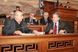 Βουλή: πυρά ΝΔ - ΠαΣοΚ για «σύγκρουση συμφερόντων» Κατρούγκαλου