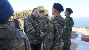 Ο... στρατηγός Καμμένος τρομάζει τώρα και τον ΣΥΡΙΖΑ