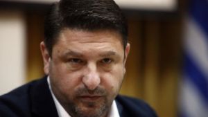 Χαρδαλιάς: Ποια καταστήματα δεν κλείνουν (λίστα)