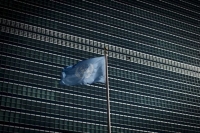 Οι ΗΠΑ σχεδιάζουν περικοπές 50% στη χρηματοδότηση προγραμμάτων ΟΗΕ