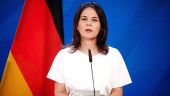 Έκκληση Μπέρμποκ για άμεση έγκριση πακέτου εξοπλισμών 3 δισ. ευρώ προς Ουκρανία