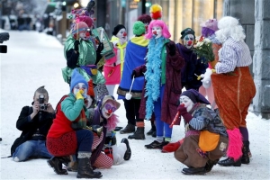Εργαζόμενη σε κέντρο για πρόσφυγες στη Σουηδία μαχαιρώθηκε θανάσιμα