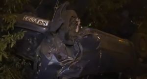 Θέρμη: Σοκαριστικό τροχαίο με δύο σοβαρά τραυματίες – Πόρσε έπεσε με ιλιγγιώδη ταχύτητα σε ΙΧ, άφαντος ο ένας οδηγός