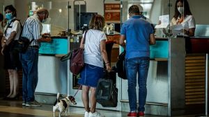 Κορονοϊός: Η Πορτογαλία αίρει τους περισσότερους περιορισμούς