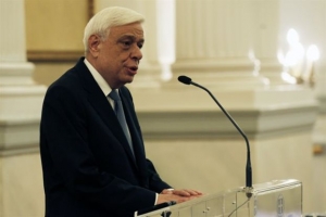 Παυλόπουλος: Άμεσα μέτρα για τη Χίο μετά τις καταστροφικές φωτιές