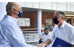 Συνάντηση Στ. Καλαφάτη με Αν. Βεργίδη και κάλεσμα για εμβολιασμό