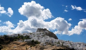 Παραδόθηκε στις Αρχές ο διεθνώς καταζητούμενος ψευτο-γιατρός της Σκύρου