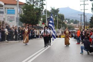 Δήμος Πυλαίας – Χορτιάτη: Εντυπωσίασαν μικροί και μεγάλοι μαθητές στις παρελάσεις