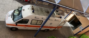 Ασθενοφόρα που μεταφέρουν... σκάνδαλα