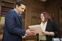 Η κυρία Επιθεωρήτρια έχει νεύρα