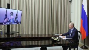 ΥΠΕΞ Ουκρανίας: «Κάθε προσπάθεια που έχει στόχο μια διπλωματική λύση αξίζει τον κόπο»