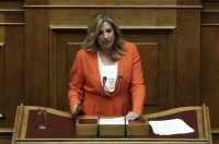 Γεννηματά καλεί Τσίπρα να αναλάβει πρωτοβουλία για το «ξήλωμα» της Ζωής