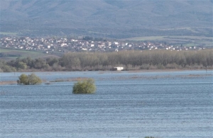 Σέρρες: Χιλιάδες στρέμματα χάνονται κάτω από τα νερά του Στρυμόνα