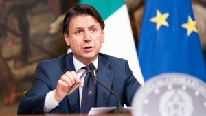 Τζ. Κόντε: Ο κορονοϊός είναι ένα τραίνο που τρέχει, πρέπει να μειώσουμε την ταχύτητά του