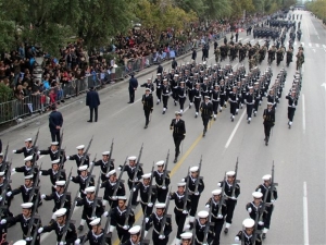 Κυκλοφοριακές ρυθμίσεις την Τρίτη και Τετάρτη στην Αθήνα λόγω παρελάσεων