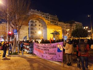 Θεσσαλονίκη: Πορεία ενάντια στην έμφυλη βία στο κέντρο της πόλης (pics)