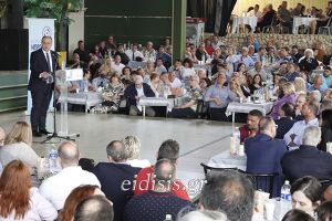 ΦΩΤΟΡΕΠΟΡΤΑΖ (2ο) από την μεγάλη συγκέντρωση του Δημάρχου Κιλκίς, Δημήτρη Κυριακίδη, στην κατάμεστη "Αρένα"