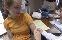 Εξακολουθεί να είναι εκτός εθνικού προγράμματος το εμβόλιο για μηνιγγίτιδα