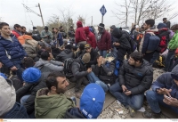 Τόσκας: Το «φιλτράρισμα» των προσφύγων αντίκειται στις αρχές της ΕΕ