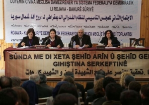 Κουρδικές οργανώσεις ενέκριναν σχέδιο για σύσταση κυβέρνησης στη βόρεια Συρία