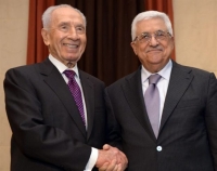 Στην κηδεία του Πέρες ο Μαχμούντ Αμπάς