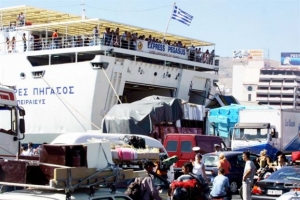 Μηχανική βλάβη στο Εξπρές Πήγασος έξω από το Λαύριο