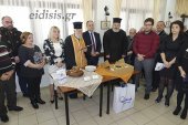 Γιορτινό κλίμα στην πίτα του ΚΑΠΗ Δήμου Κιλκίς. Προσφορά από την Medical Shop Kilkis