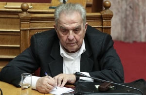 Φλαμπουράρης: «Ετοιμη να διαχειριστεί κάθε αποτέλεσμα η κυβέρνηση»