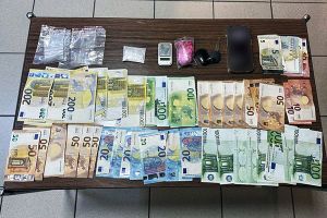 Σύλληψη από αστυνομικούς της Παιονίας: Έκρυβε κοκαΐνη στο υπόγειο της οικοδομής