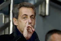 Υποψήφιο για την προεδρία εκλέγει η γαλλική κεντροδεξιά