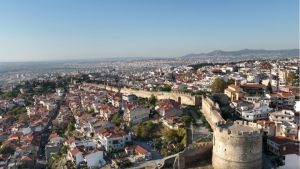 Τριάντα διαμερίσματα του δήμου Θεσσαλονίκης σε ευάλωτους πολίτες