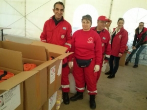 Διανομή ανθρωπιστικής βοήθειας στο Κέντρο Προσφύγων στον Ελαιώνα