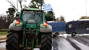 Κλιμάκωση κινητοποιήσεων αγροτών και κτηνοτρόφων σε 20 μπλόκα στη Βόρεια Ελλάδα