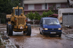 Κανονικά η κυκλοφορία των οχημάτων στη Μάνδρα