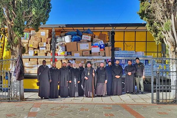 2.000 Δέματα ανθρωπιστικής βοήθειας από την Μητρόπολη Πολυανής και Κιλκισίου