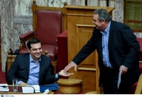 ΝΔ για Τσίπρα-Καμμένο: Αν δεν ταιριάζανε, δεν θα συμπεθεριάζανε