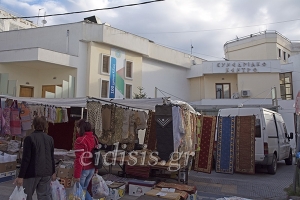 Ανανεώθηκαν μόνο 103 άδειες λαϊκών αγορών