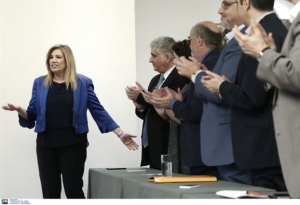 Θέλουν νέο φορέα, διαφωνούν στο πώς