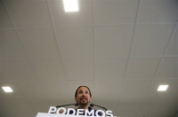 Podemos: Ο Ολάντ δεν ήταν γενναίος στην ελληνική κρίση