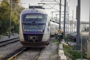 Επεκτείνονται τα δρομολόγια του προαστιακού σε δύο διαδρομές